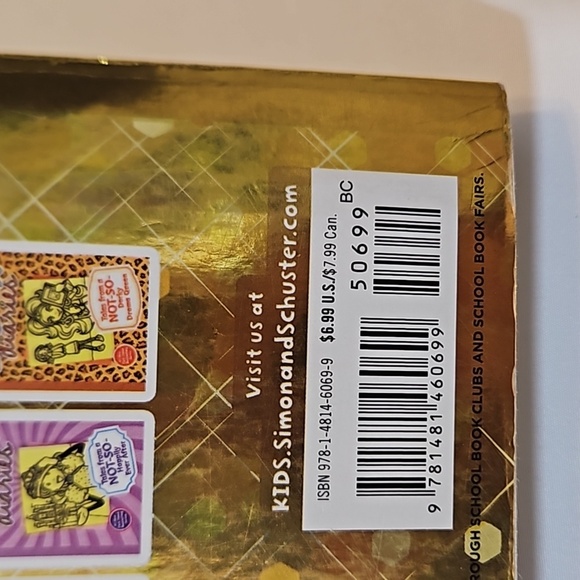 Rachel Renée Russell Dork Diaries Tales from a Not so talented Pop Star- Glam TV - Picture 6 of 17